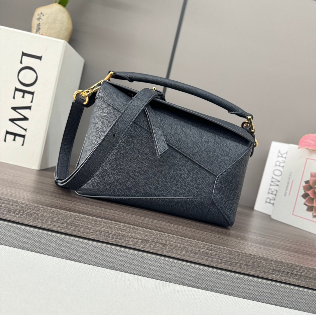 LOEWE Bag