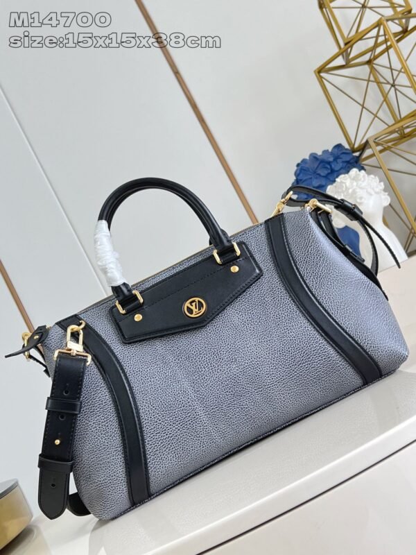 LV  M14700