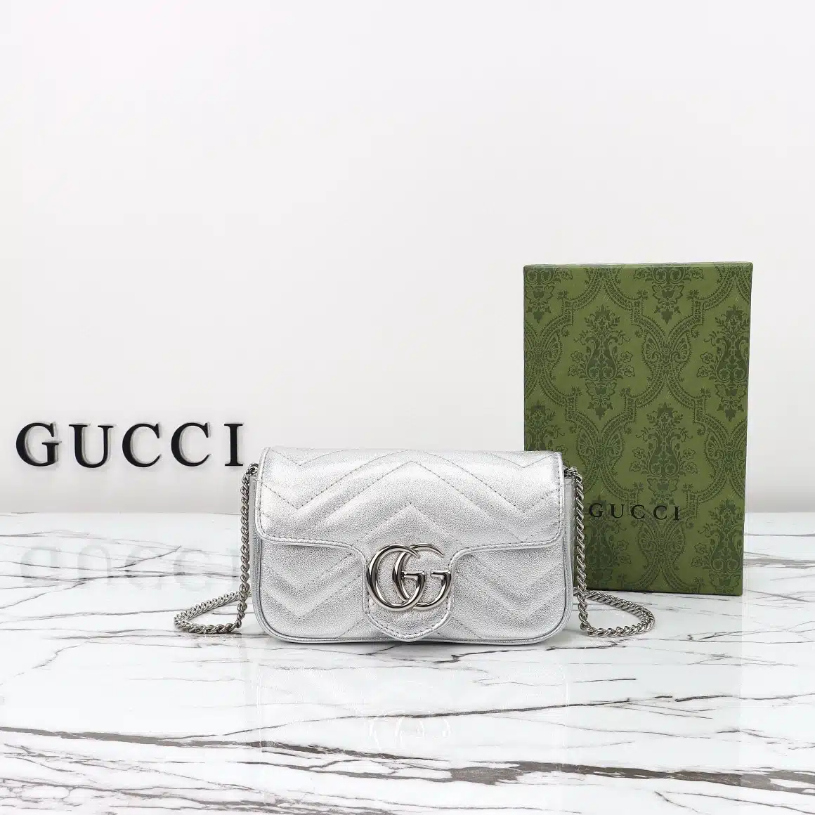 GUCCI  476433