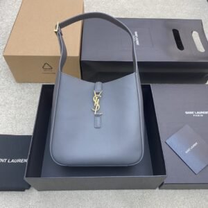 YSL 713938