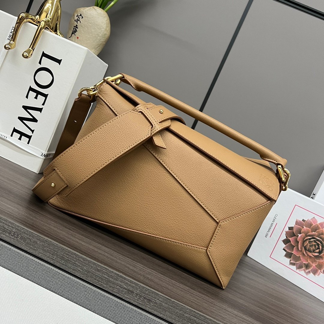 LOEWE Bag