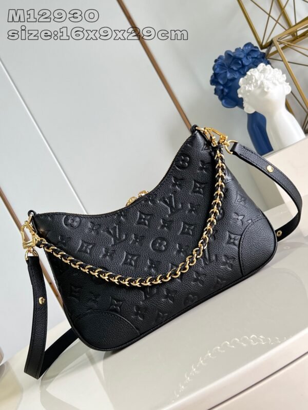 LV  M12930