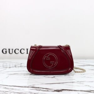 GUCCI   815711