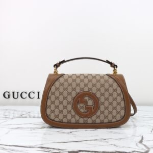 GUCCI  815716