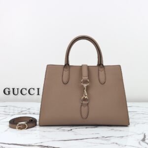 GUCCI   806205