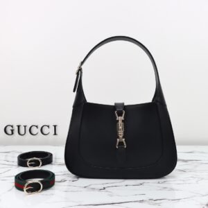 GUCCI   810232