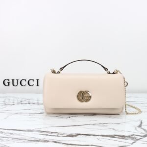 GUCCI   806016