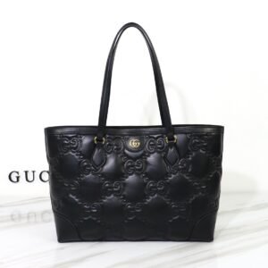 GUCCI  631685