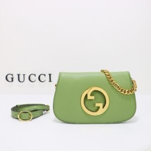 GUCCI  699268