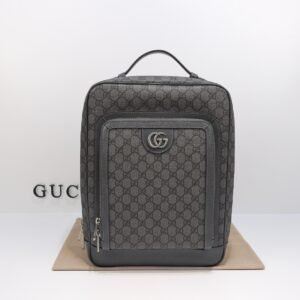 GUCCI   745718