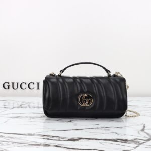 GUCCI   806016