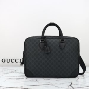 GUCCI   821149