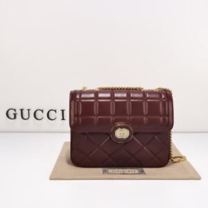 GUCCI   740834