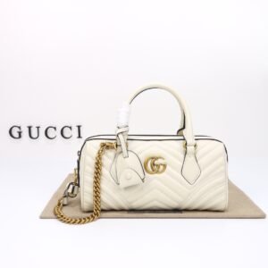 GUCCI  746319