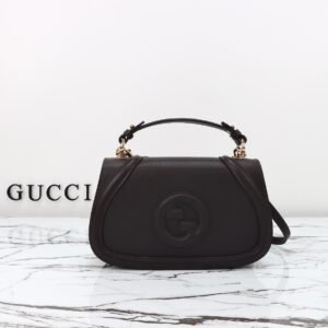 GUCCI   815714
