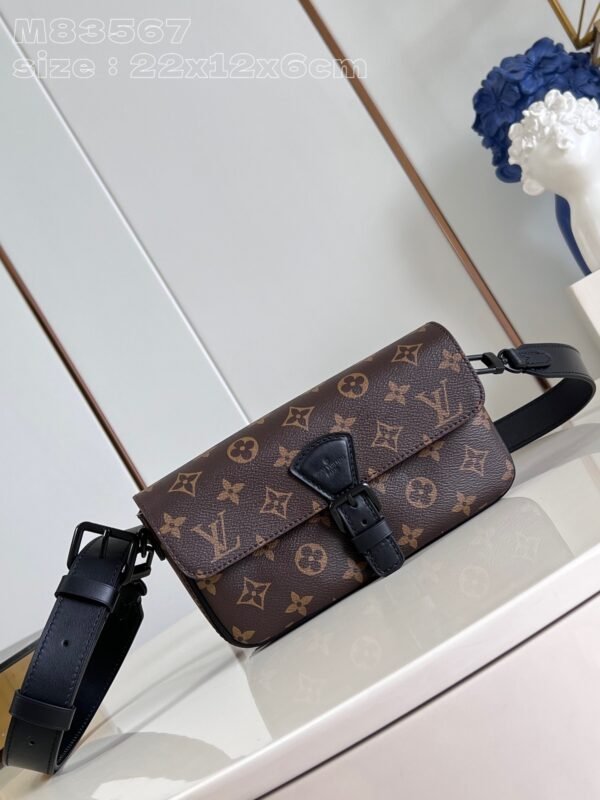 LV M83567