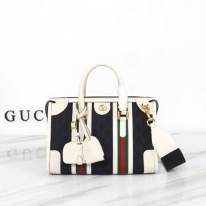 GUCCI   715772