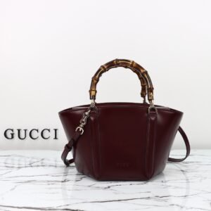 GUCCI   805830