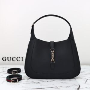 GUCCI   810229