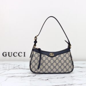 GUCCI   735145