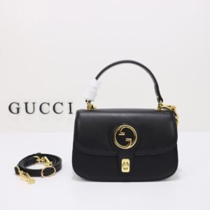GUCCI  735101