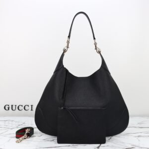 GUCCI  820169