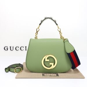 GUCCI  721172