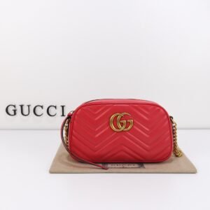 GUCCI  447632
