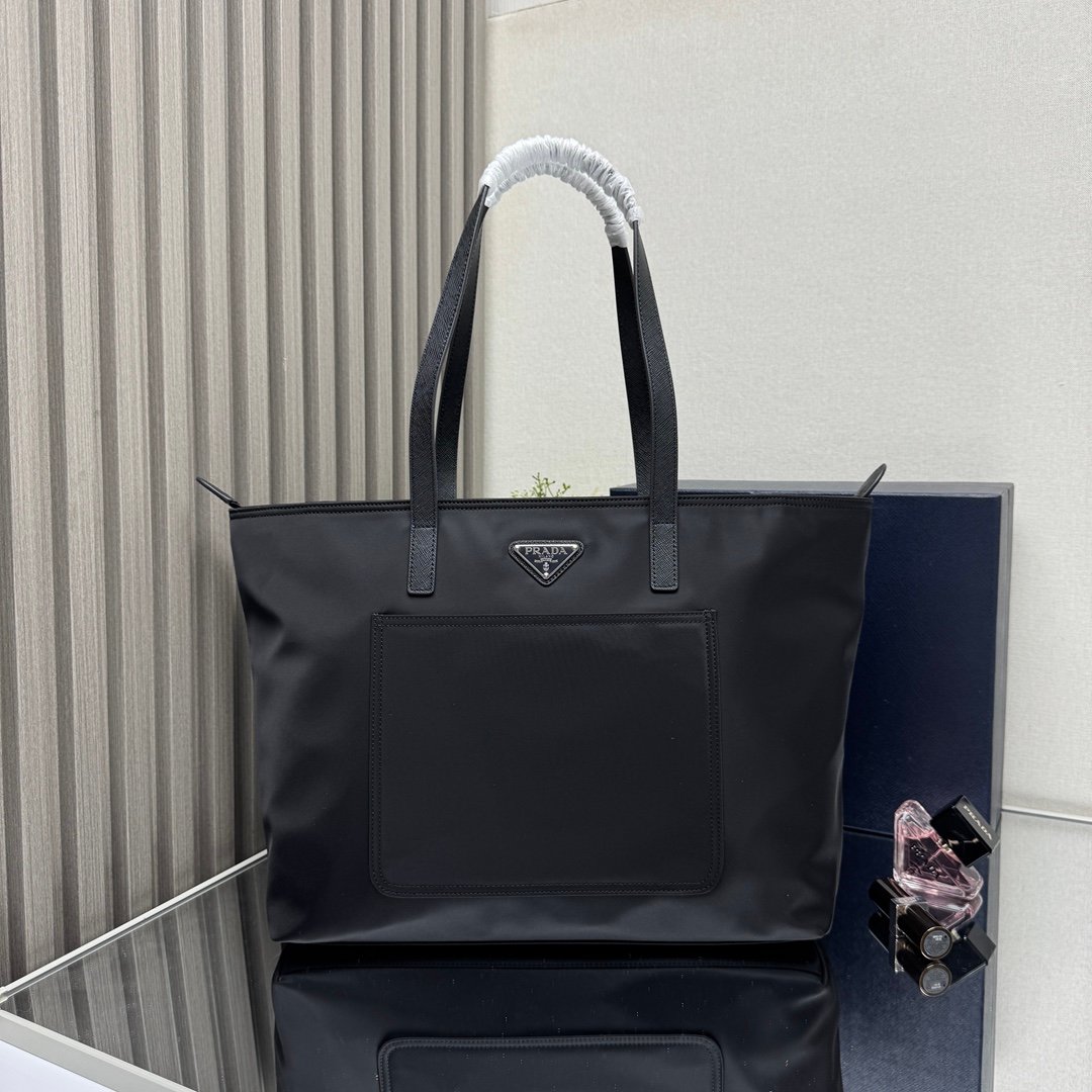 Prada Bag - Image 2