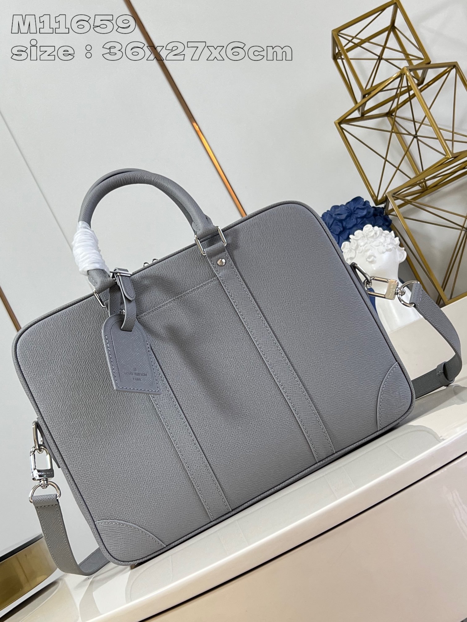 LV M11659