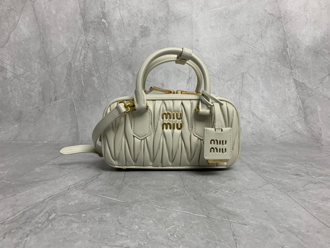 MIU MIU 5BB142