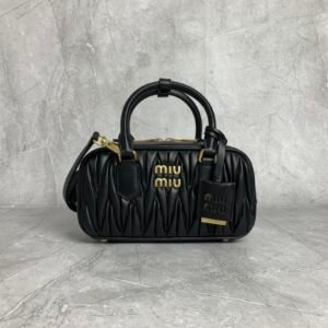 MIU MIU   5BB142