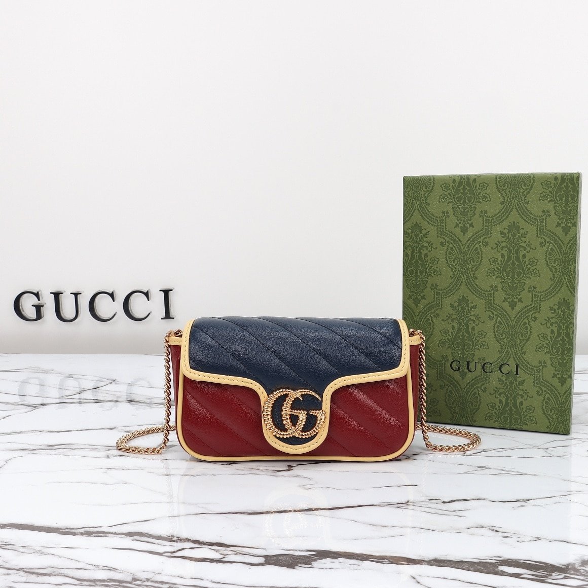 GUCCI 476433