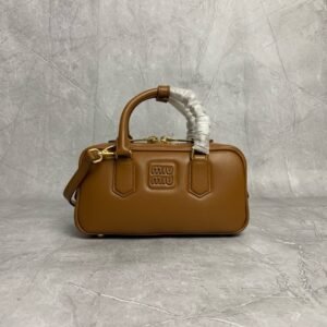 MIU MIU   5BB142
