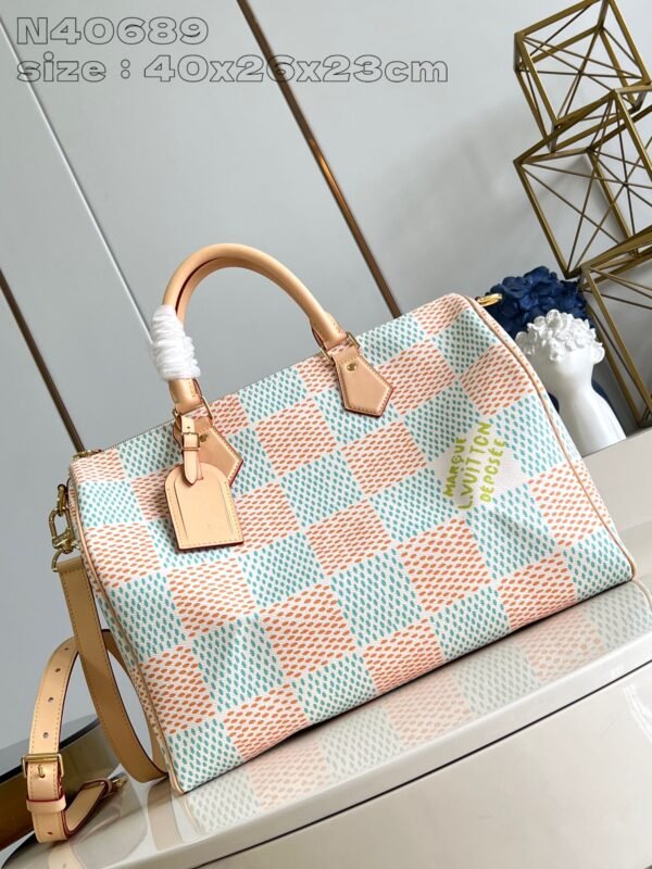 LV N40689