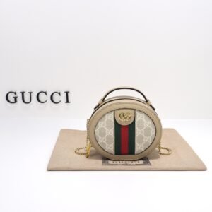 GUCCI  725147