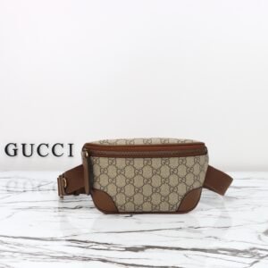 GUCCI  821165