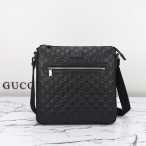 GUCCI 4764333