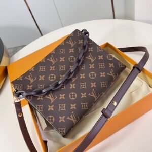LV M47546