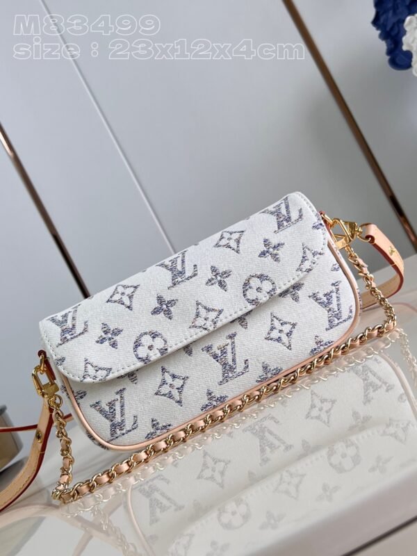 LV M83499