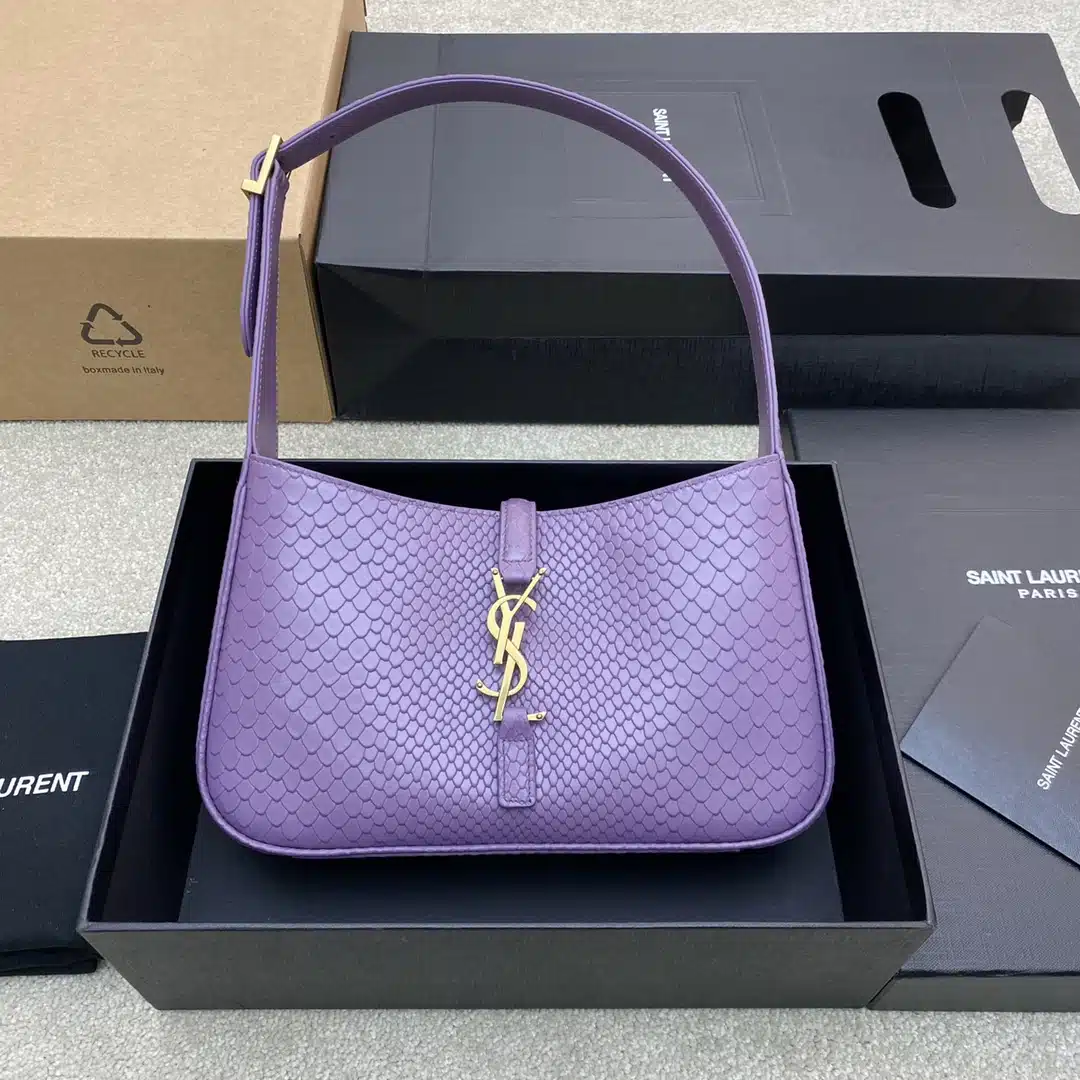 YSL 657228
