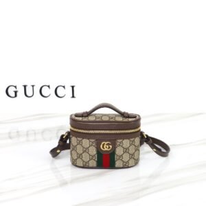 GUCCI  699532