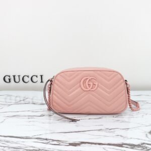 GUCCI  447632