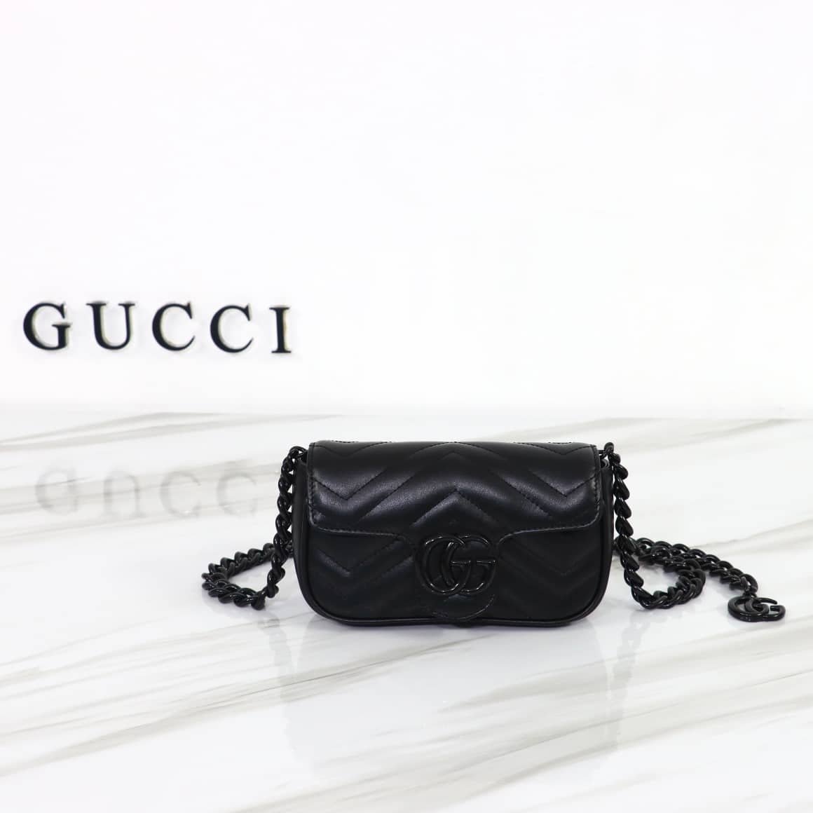 GUCCI 699757