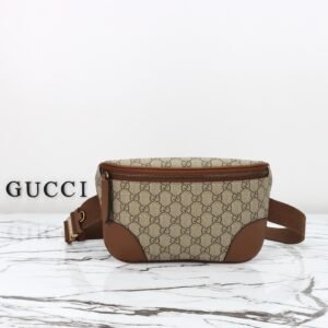 GUCCI  821162