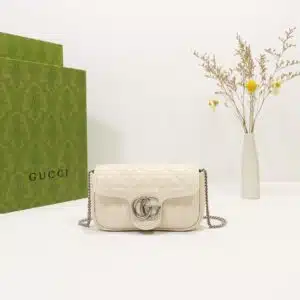 GUCCI    476433