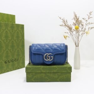 GUCCI   476433