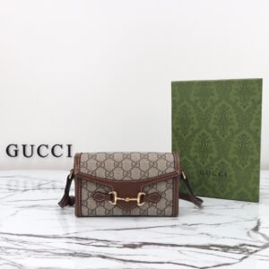 GUCCI  699296