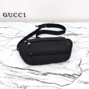 GUCCI  802096