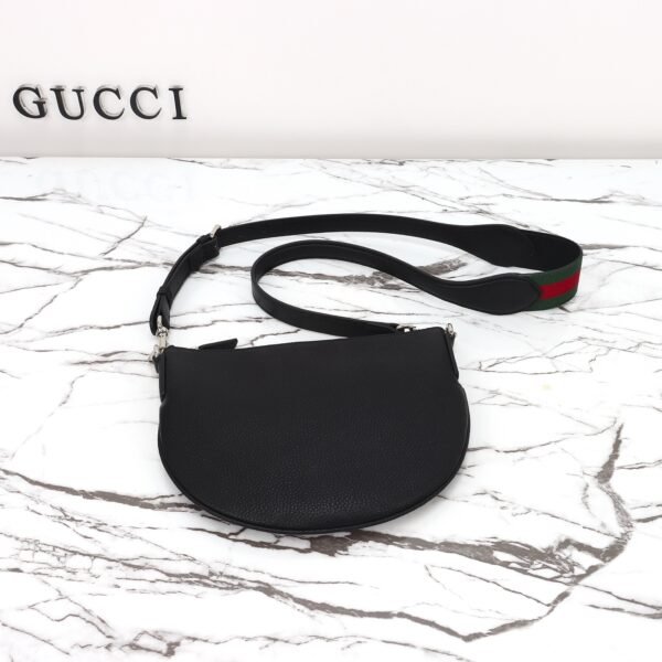 GUCCI     824529 - Image 4
